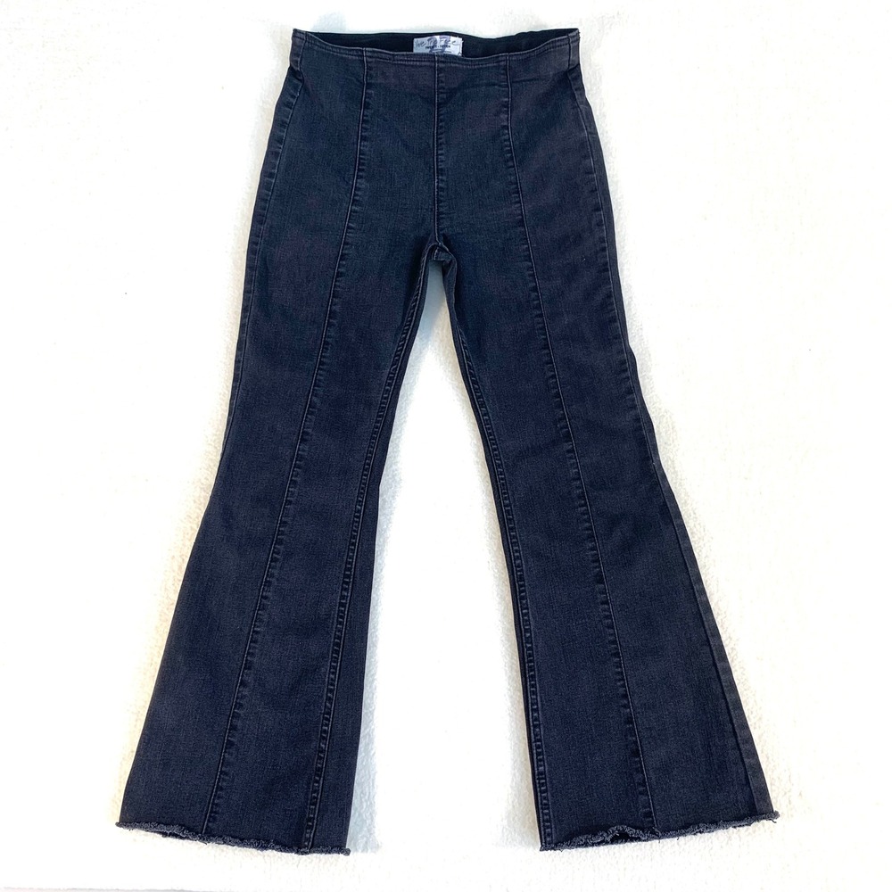 We The Free Free People Sz 27 R Black Pull On Flare Jeans Raw Hem Seamed